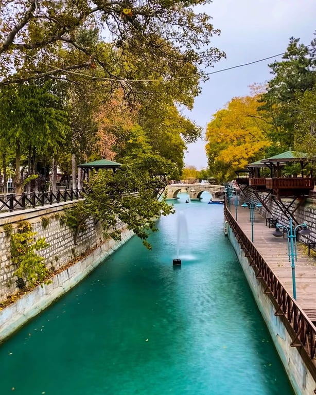Meram Bağları
