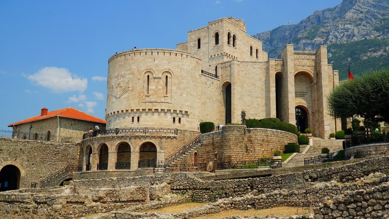 Kruja Castle & Skanderbeg Museum