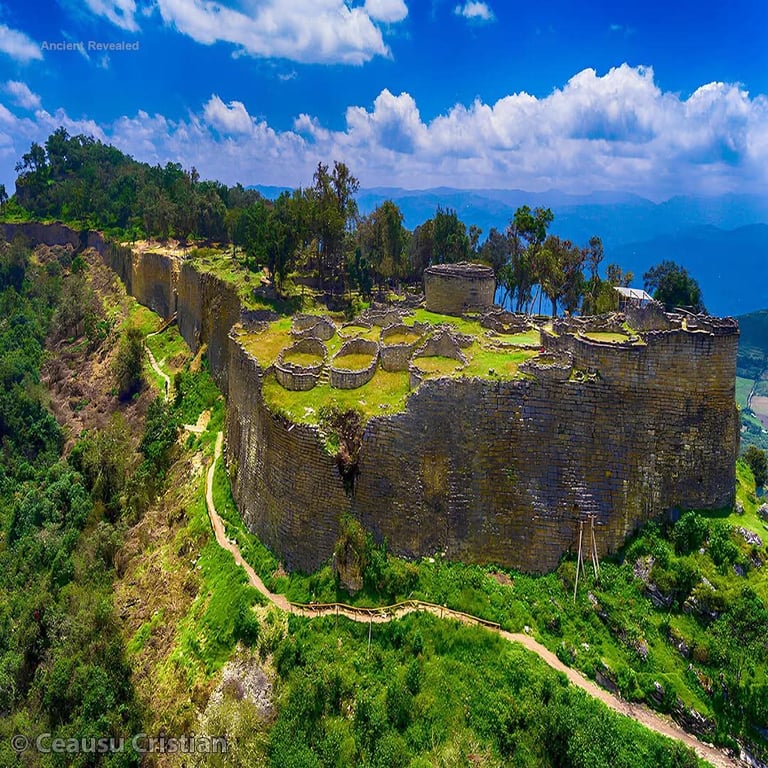 Kuélap Fortress
