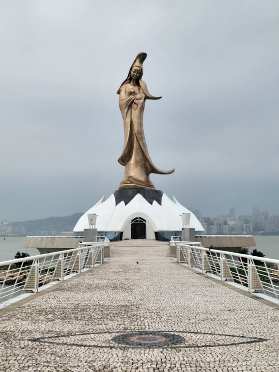 Kun Iam Statue