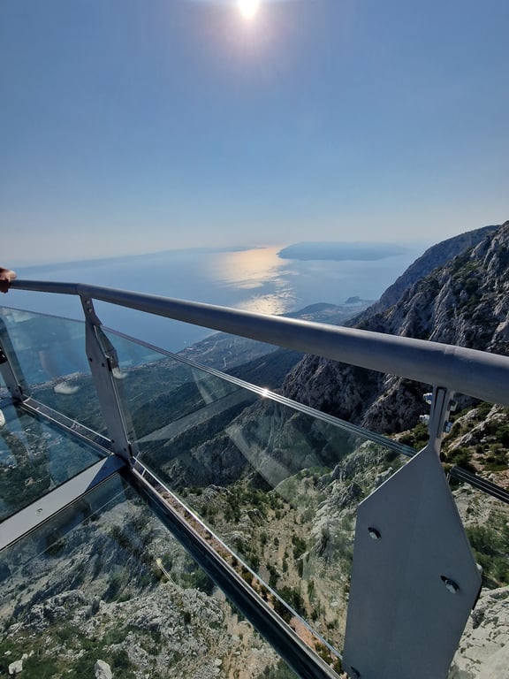 Skywalk Glass Platform