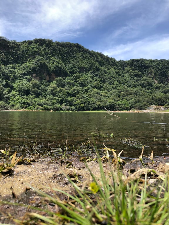 Laguna de Alegría