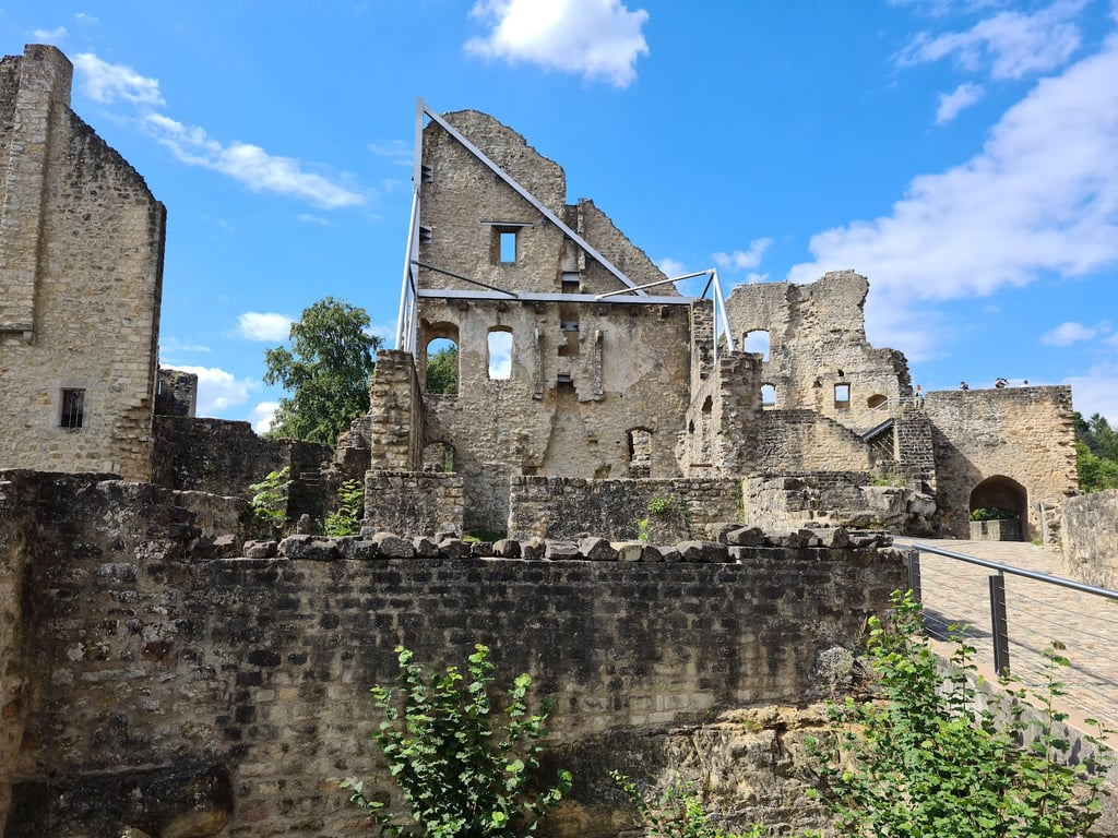 Larochette Castle