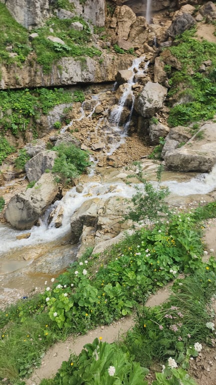 Laza Waterfalls
