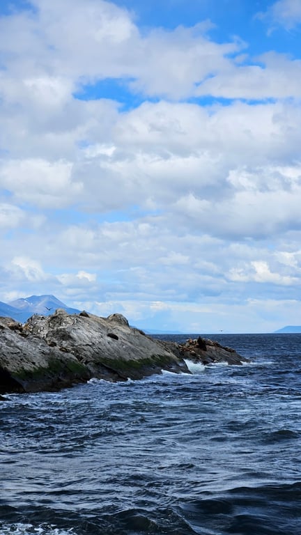 Les Éclaireurs Lighthouse
