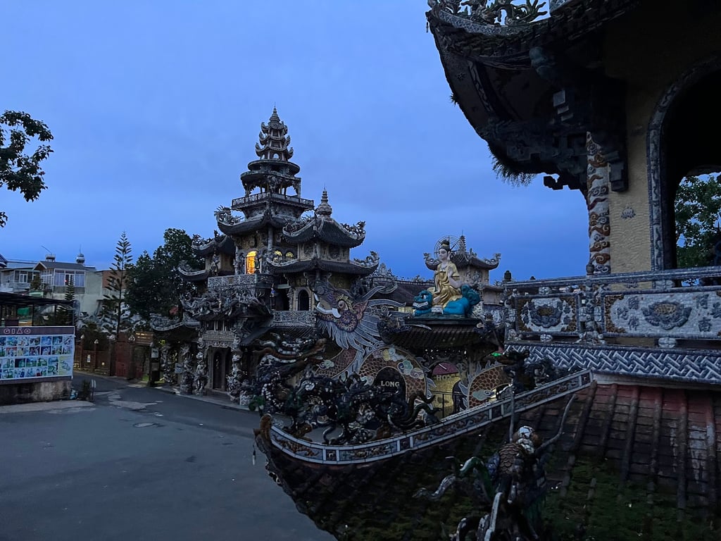 Linh Phuoc Pagoda
