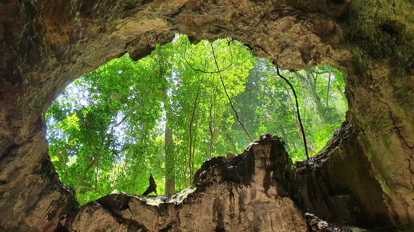 Los Haitises National Park
