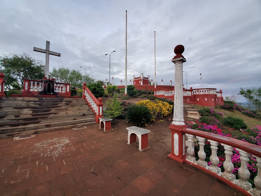 Loma de la Cruz
