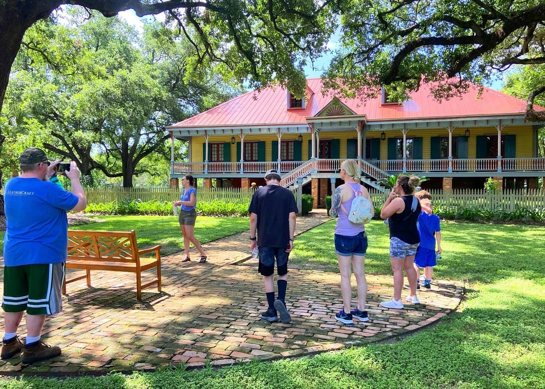 Laura Plantation