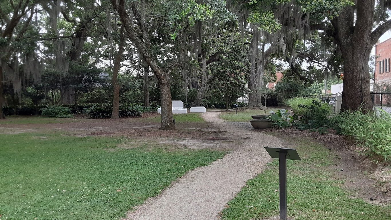Shadows-on-the-Teche