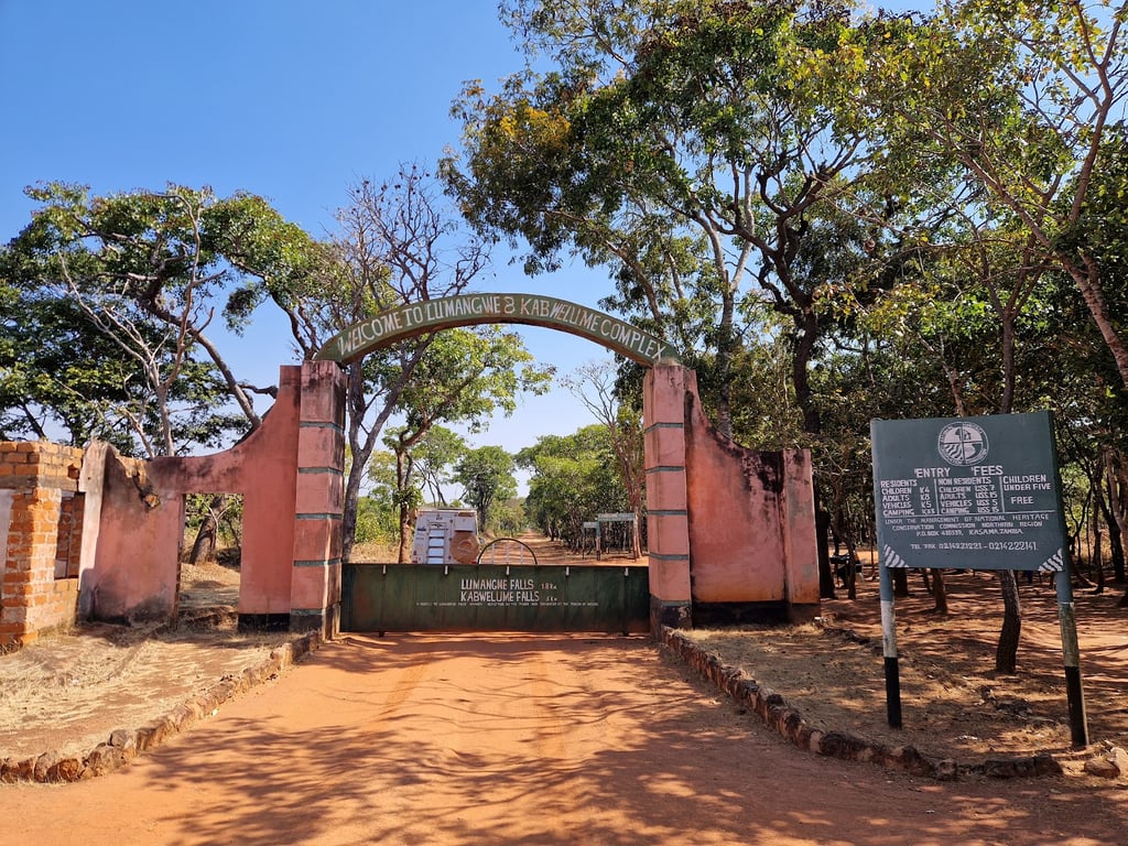 Lumangwe Falls