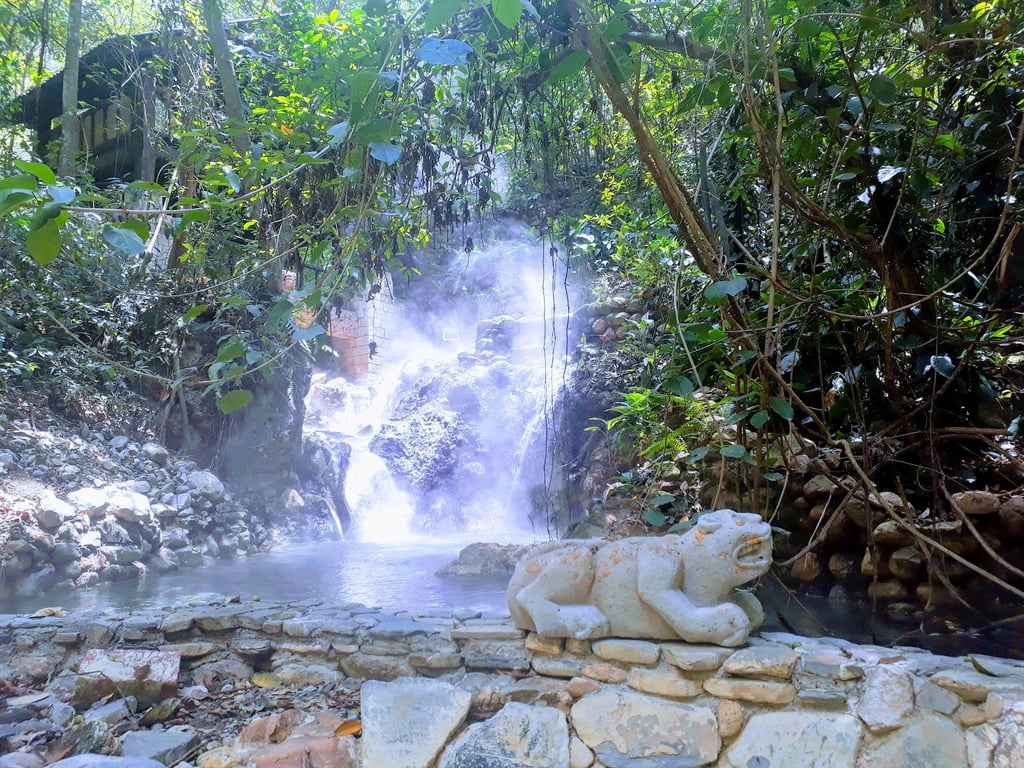 Luna Jaguar Hot Springs