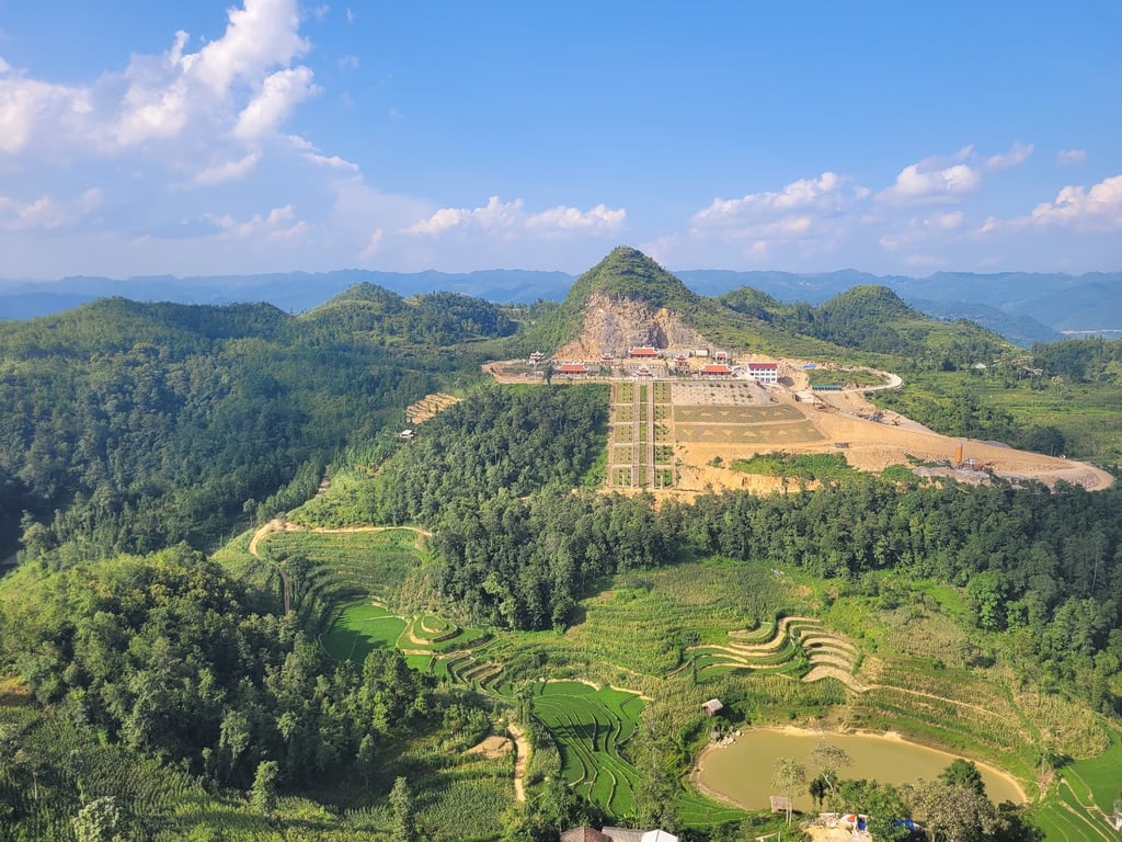 Lung Cu Flag Tower