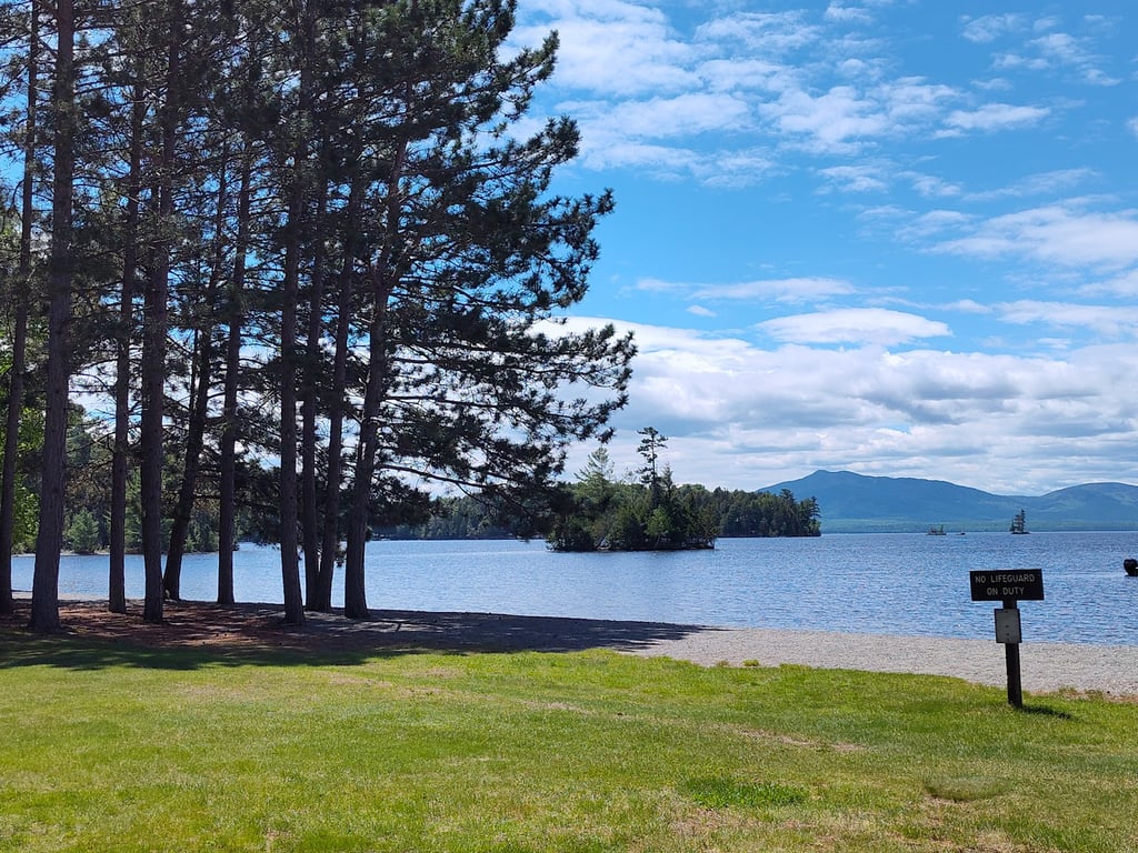 Lily Bay State Park