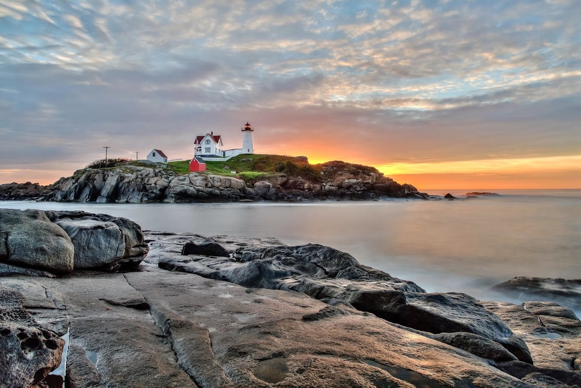 Nubble Light