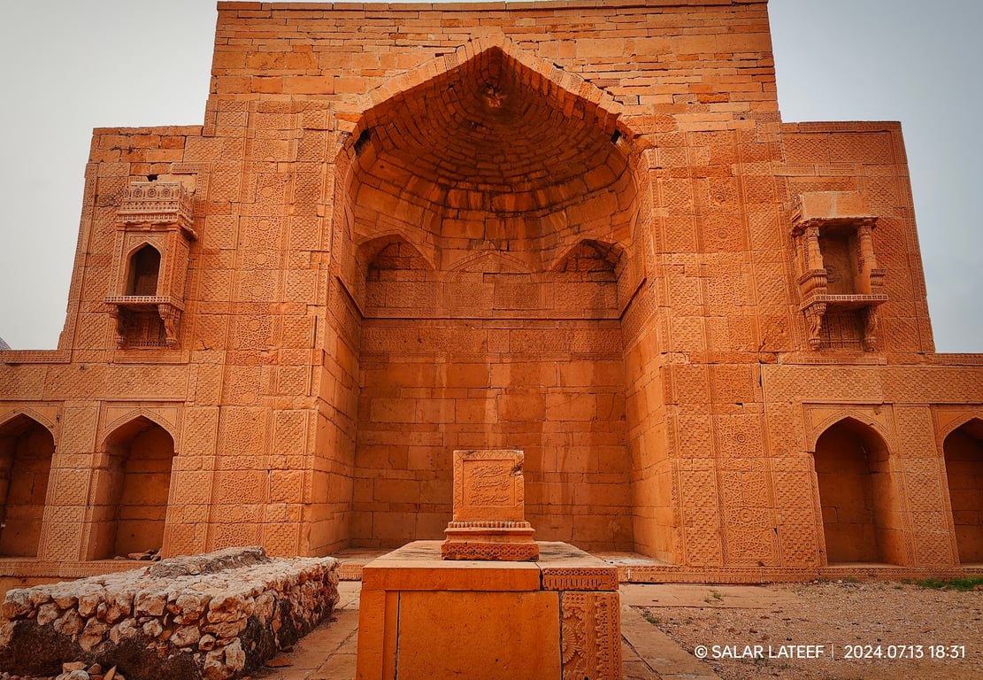 Makli Necropolis