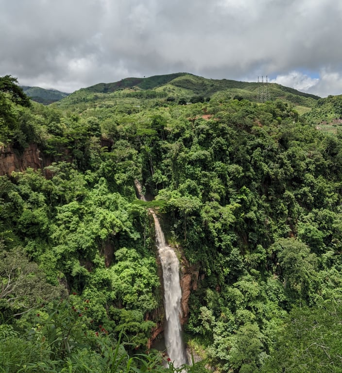 Manchewe Falls