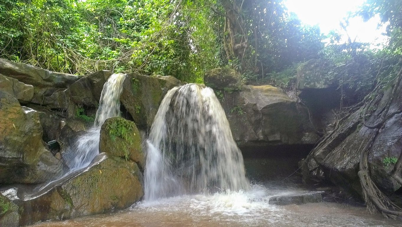 Manchewe Falls