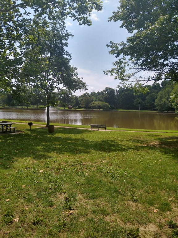 Allen Pond Park