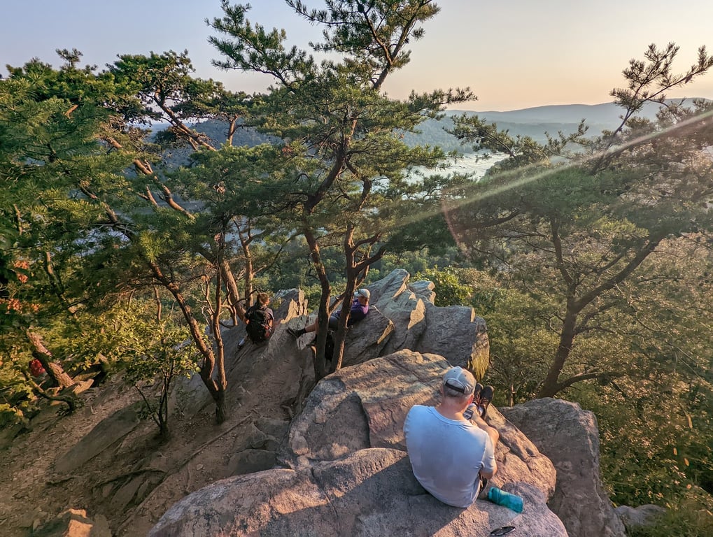 Weverton Cliffs