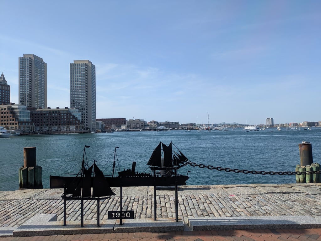 Fan Pier Park