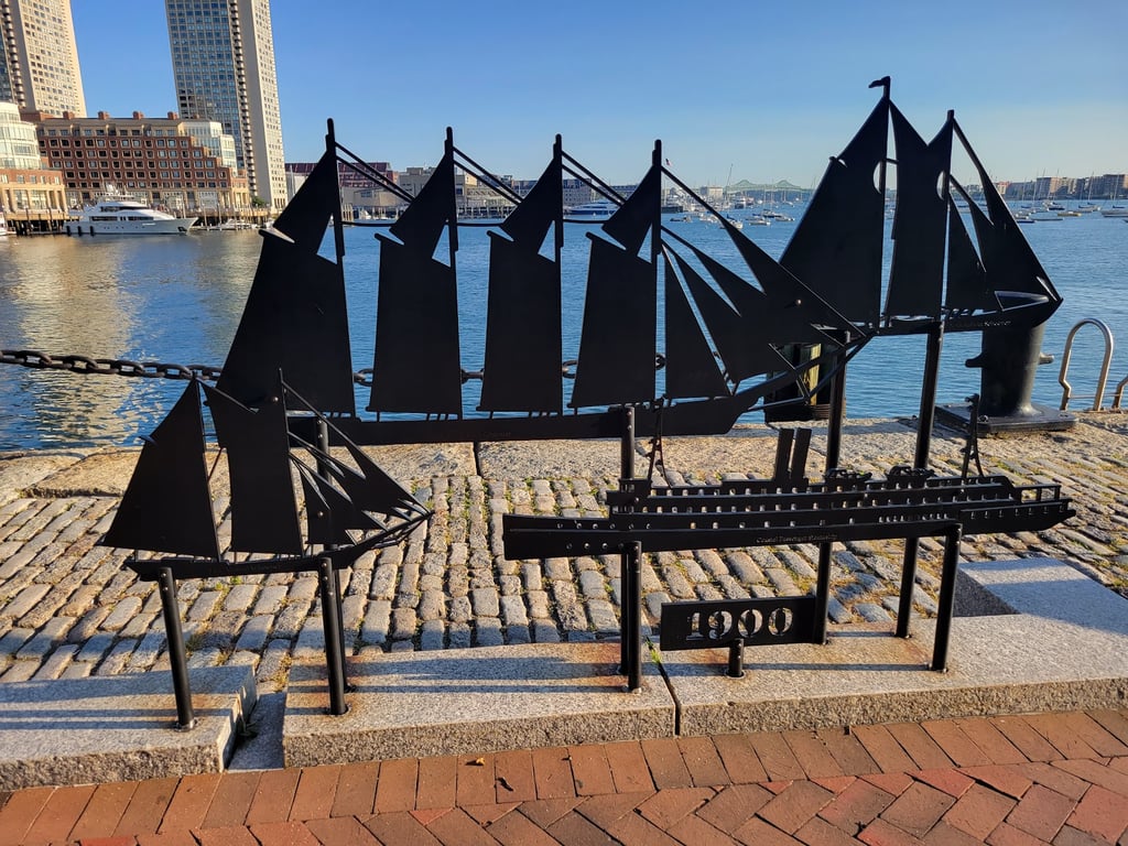 Fan Pier Park