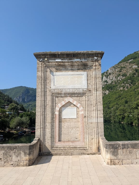 Mehmed Paša Bridge
