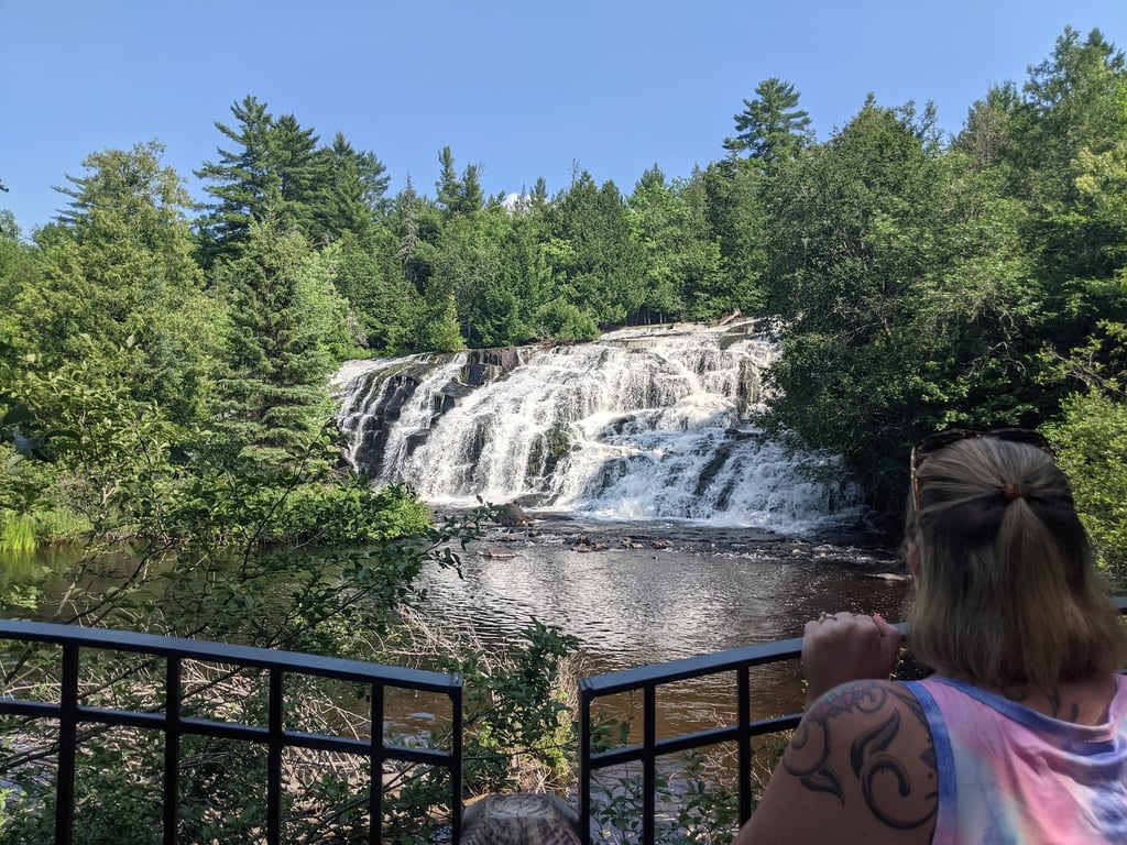 Bond Falls
