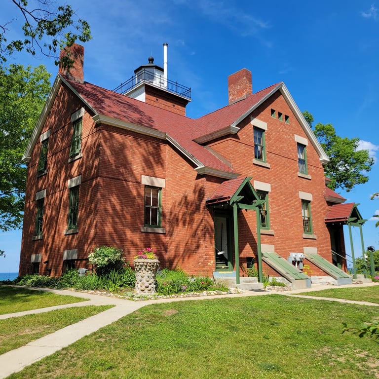 Forty Mile Point Lighthouse