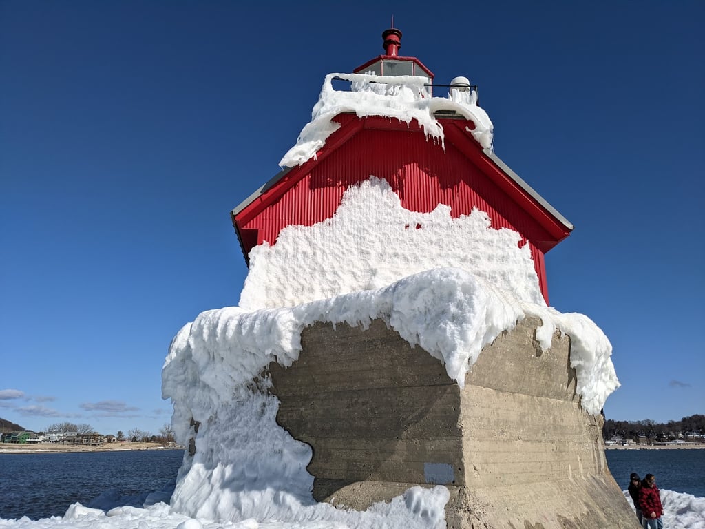 Grand Haven Pier Lighthouse