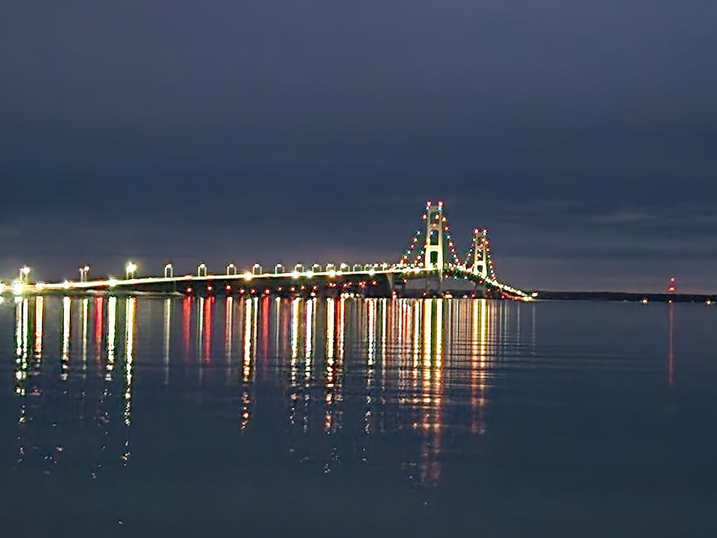 Mackinac Bridge View Park