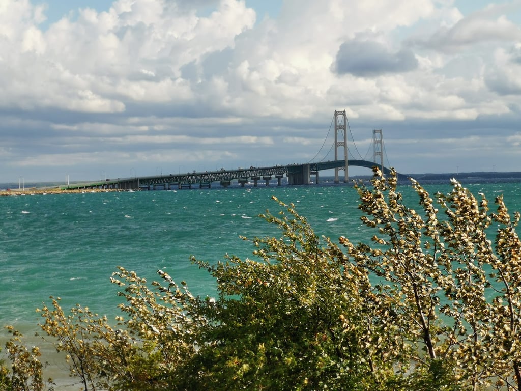 Mackinac Bridge View Park