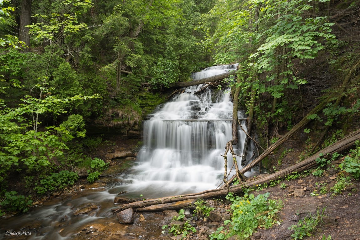 Wagner Falls Scenic Site