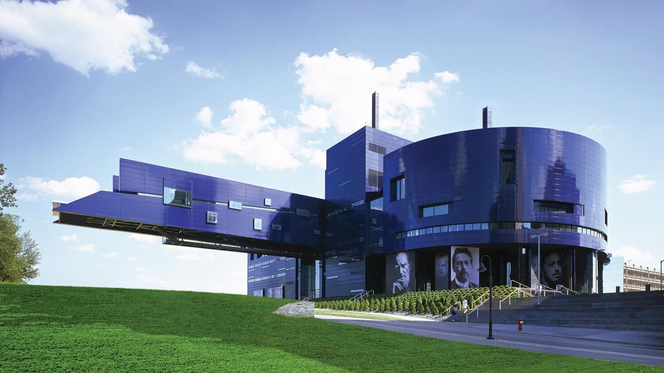 Guthrie Theater “Endless Bridge”