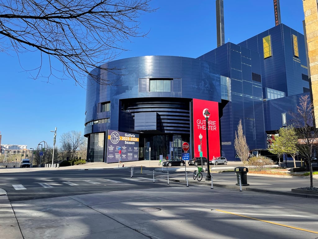 Guthrie Theater “Endless Bridge”