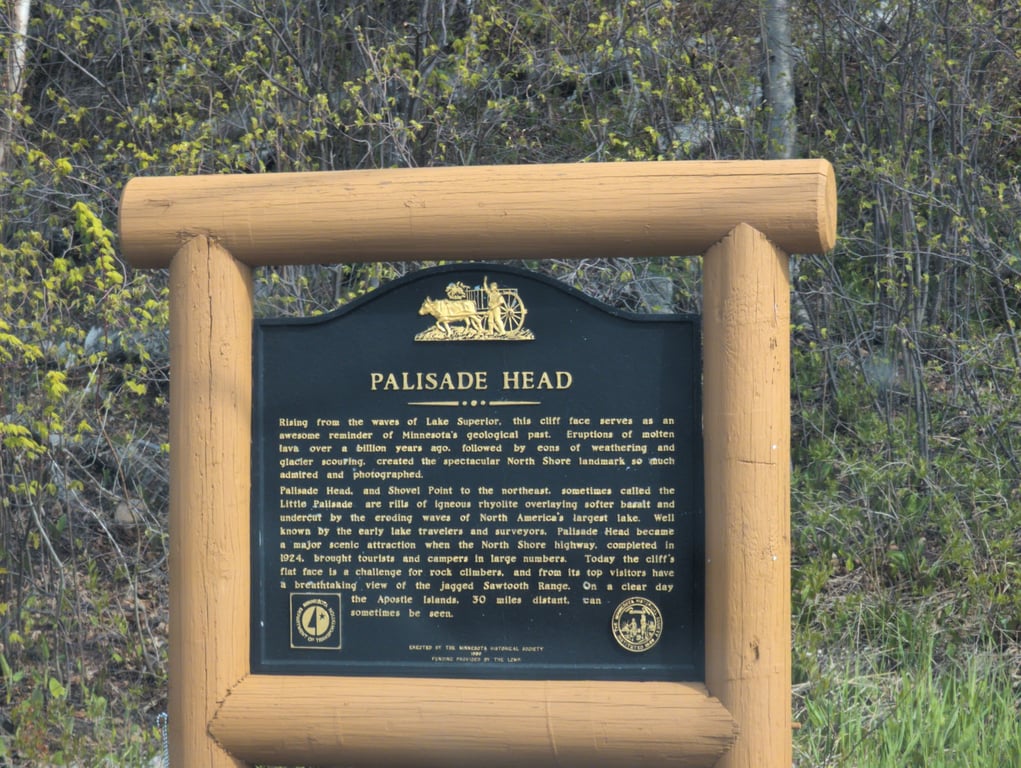 Palisade Head