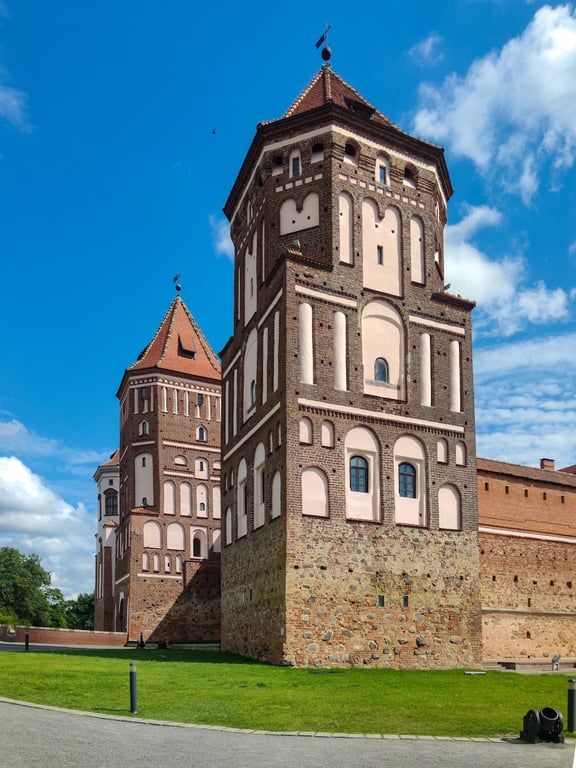 Mir Castle Island Bridge