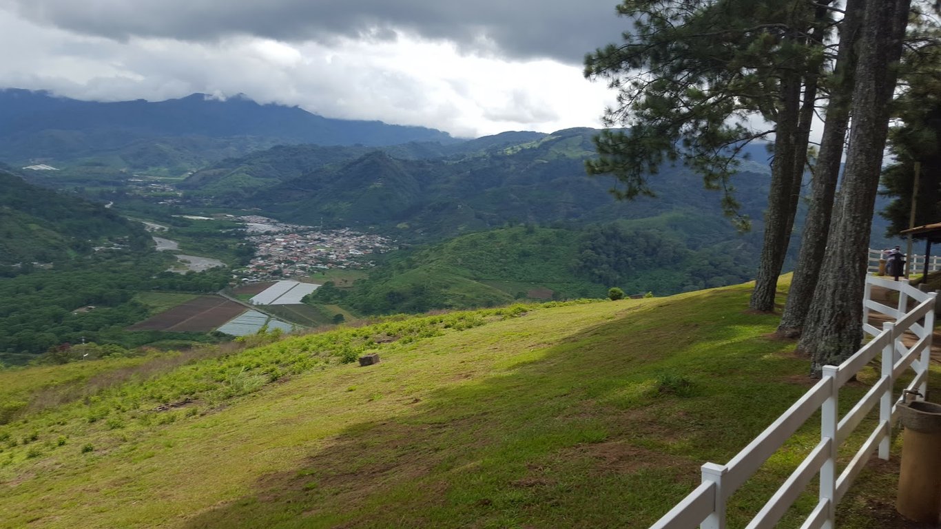Mirador de Orosi Valley