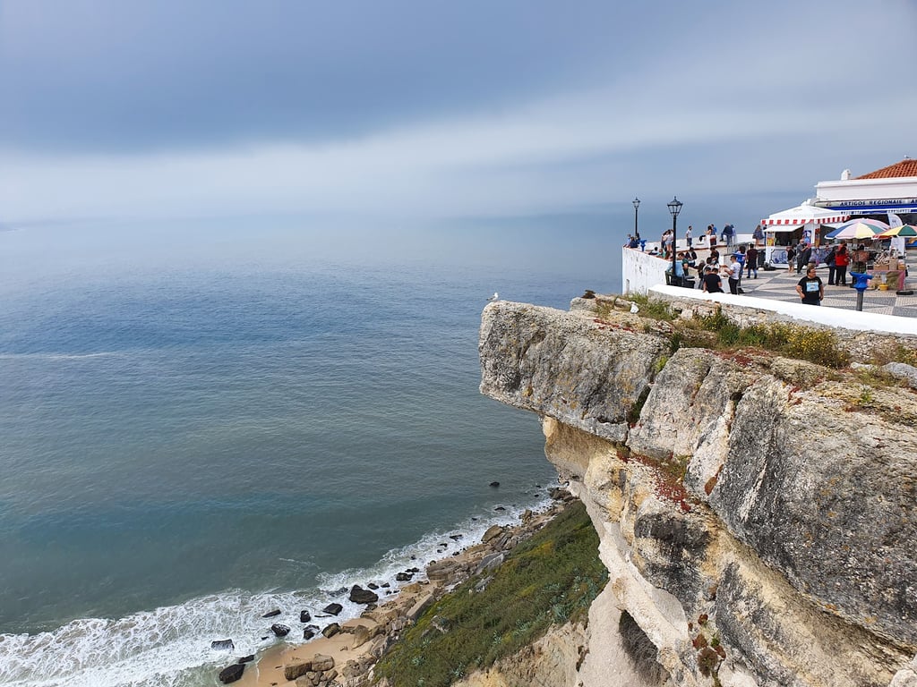 Miradouro do Suberco Clifftop Wave View