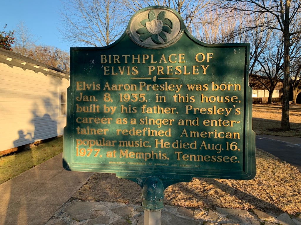 Elvis Presley Birthplace Park