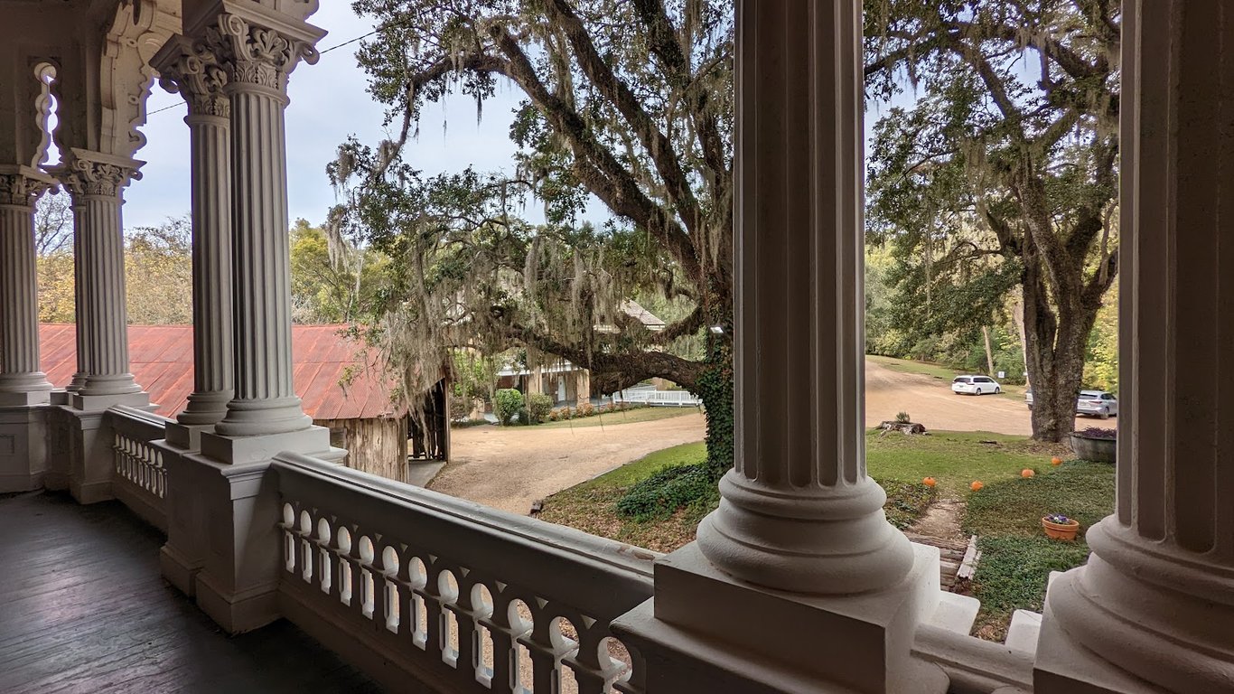 Longwood Mansion