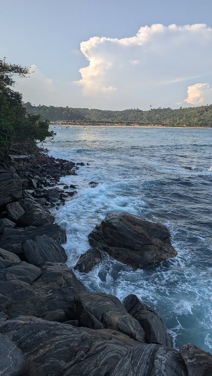 Monogaga Beach