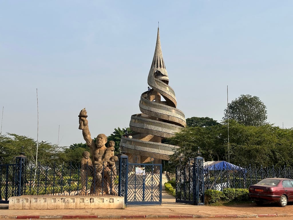 Monument de la Réunification