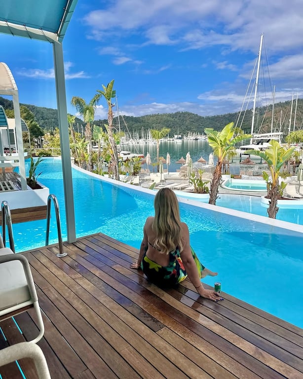 Yacht Classic Hotel