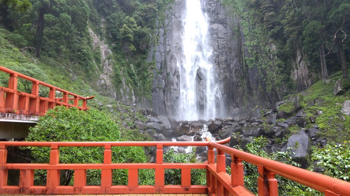 Nachi Falls & Seiganto-ji Pagoda