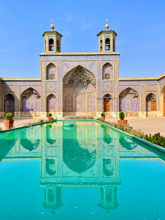 Nasir al-Mulk Mosque