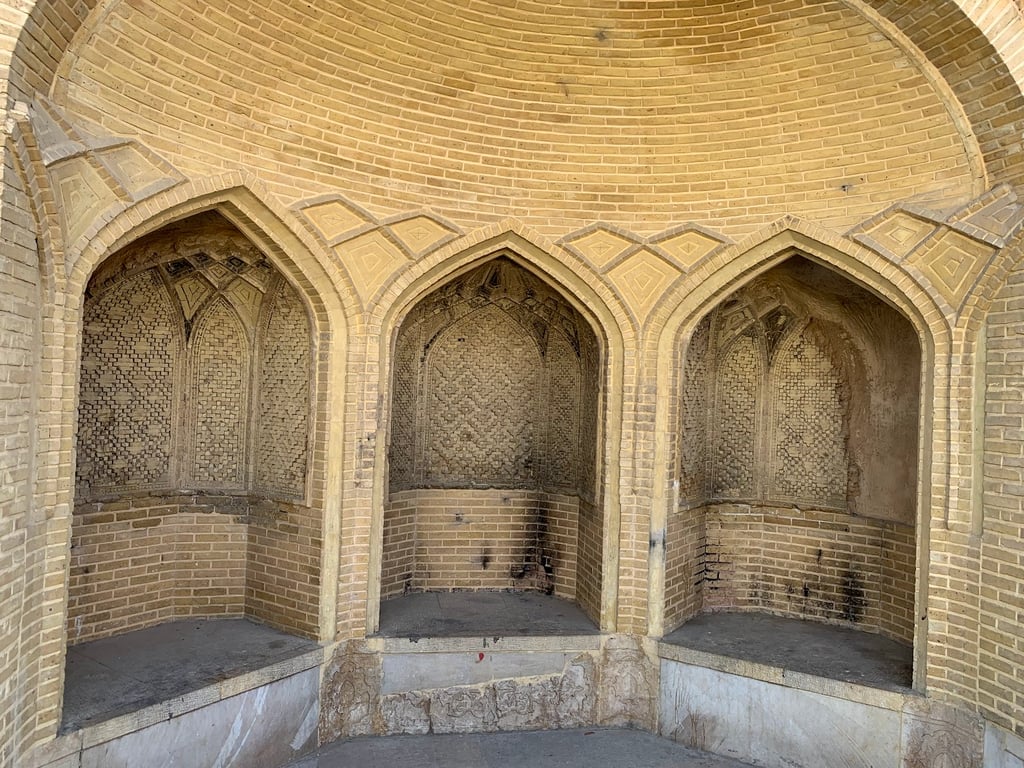 Nasir al-Mulk Mosque
