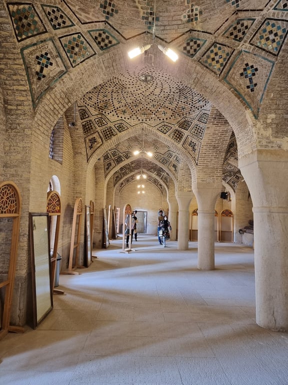 Nasir al-Mulk Mosque