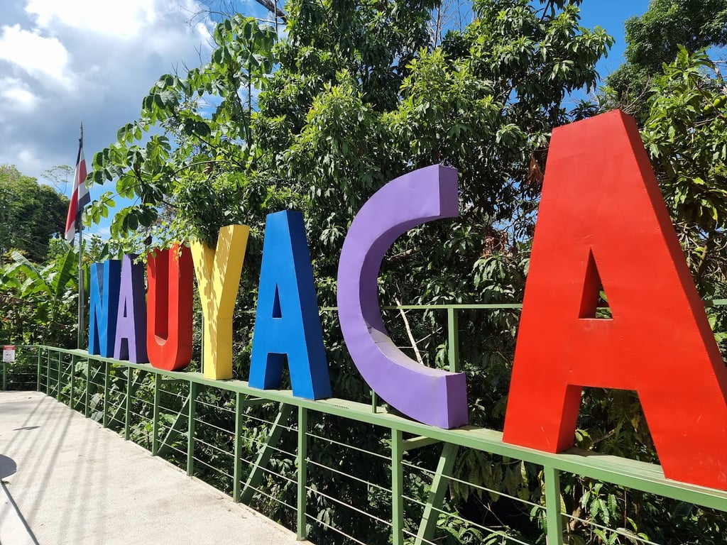 Nauyaca Waterfalls