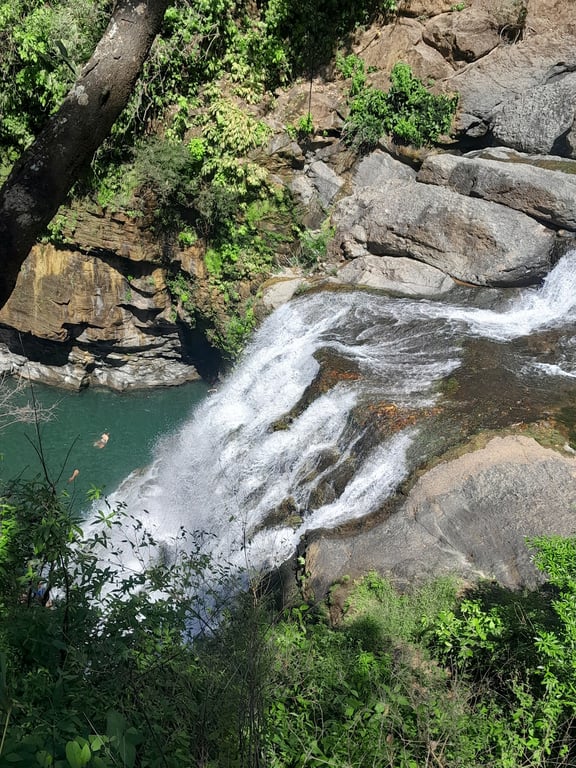 Nauyaca Waterfalls